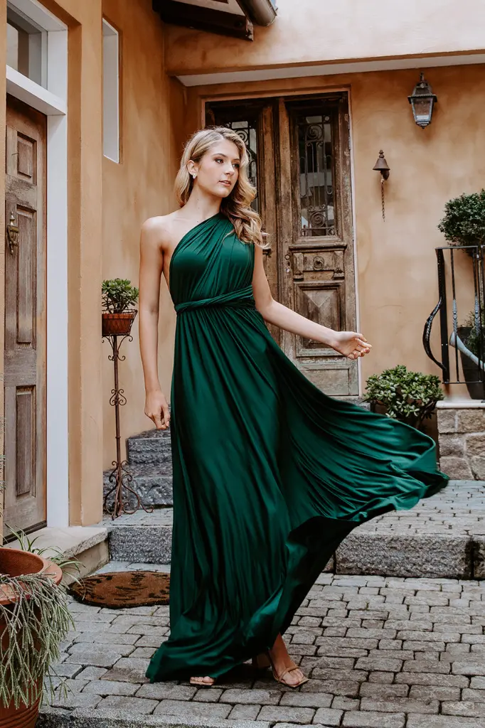 classic-multiway-infinity-bridesmaids-dress-hunter-green-1__04228.webp